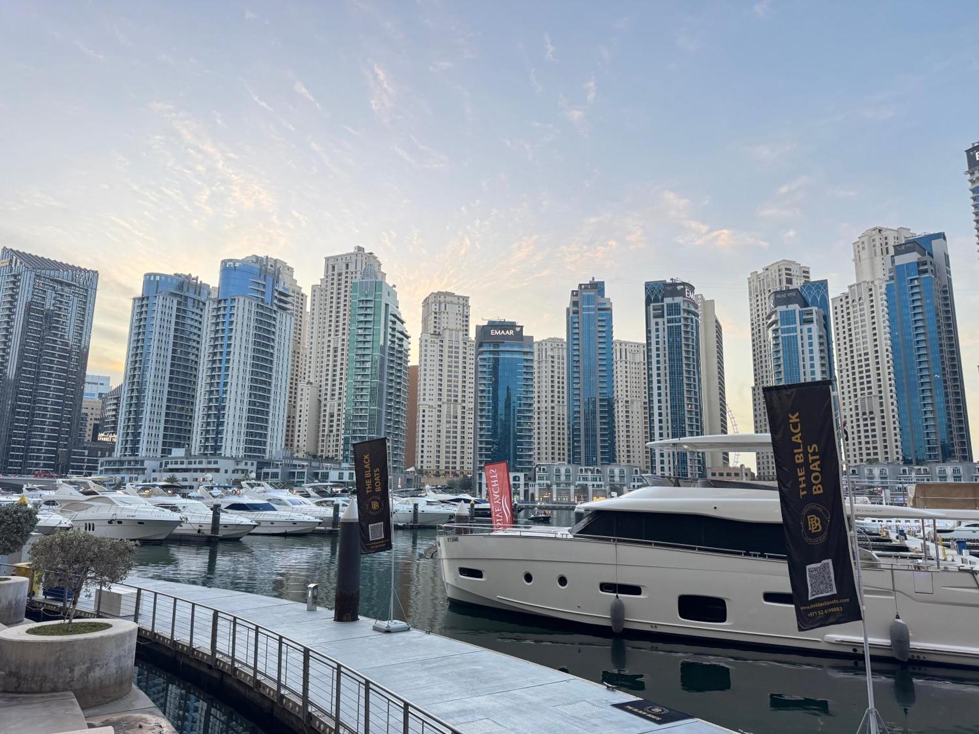 Marina Luxury - Tie