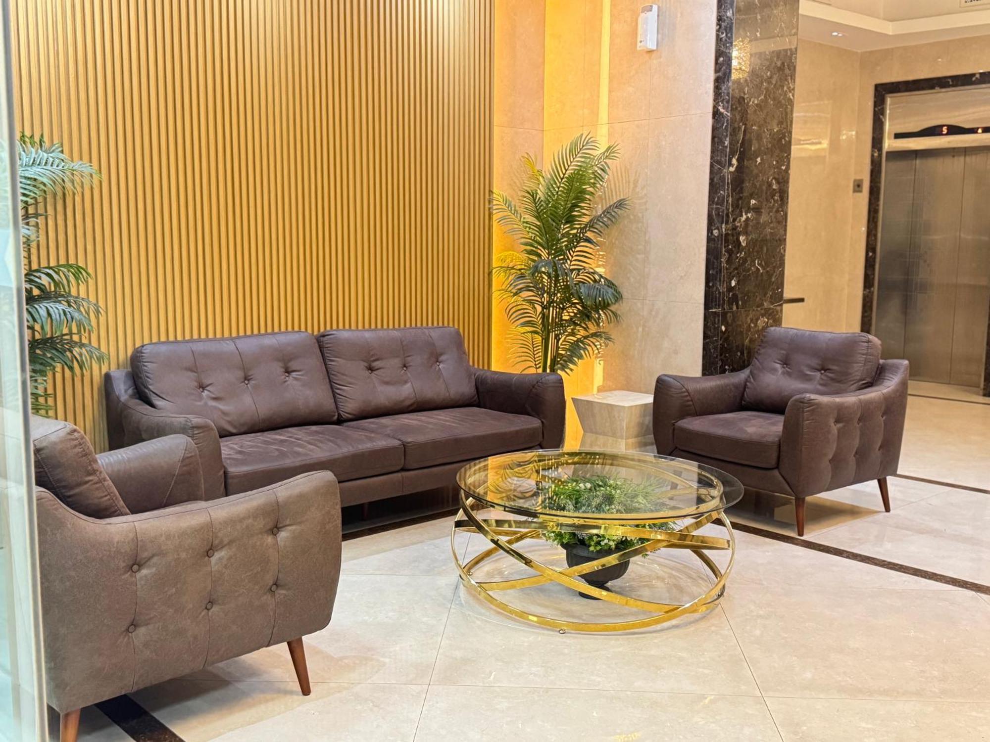 Marina Luxury - Tie Apartment Dubai